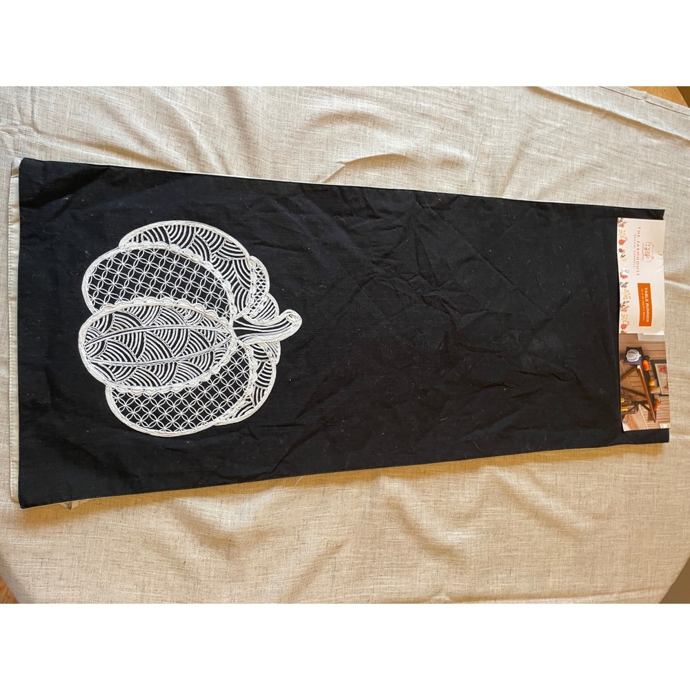 The Farmhouse Rachel Ashwell Black Pumpkin Table Runner 14" x 72"‎